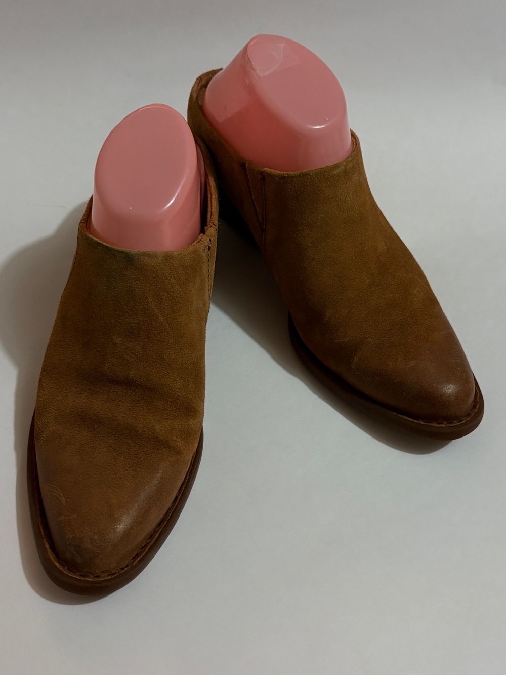 BORN Ankle Boot Shoe Sz 8 Taupe Brown Suede Slip On Mules Block Heel Low Shaft